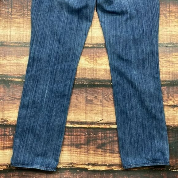 RELISTED Lucky Brand Jeans Denim - Picture 9 of 10